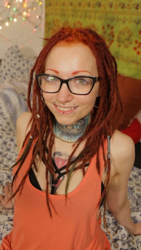 occhiali rossi miglior pornografico archivio
