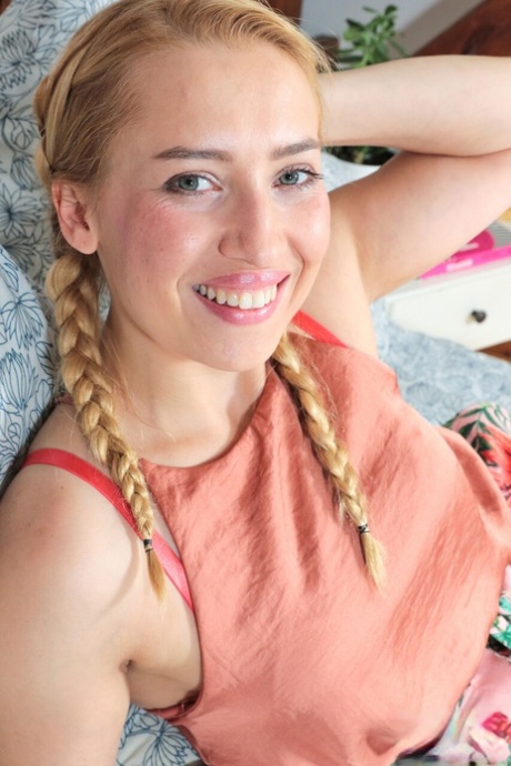 tysk tenåring pene adult foton