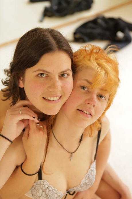 curvy lesbian beautiful xxx images