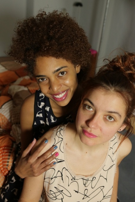 black lesbian hot porn image