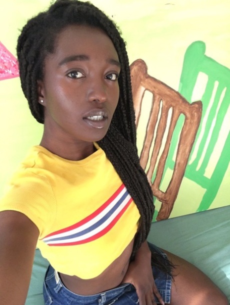 hot ebony free nude picture