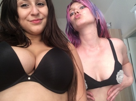 big tits selfie naked img