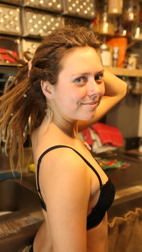 german amateur naked images