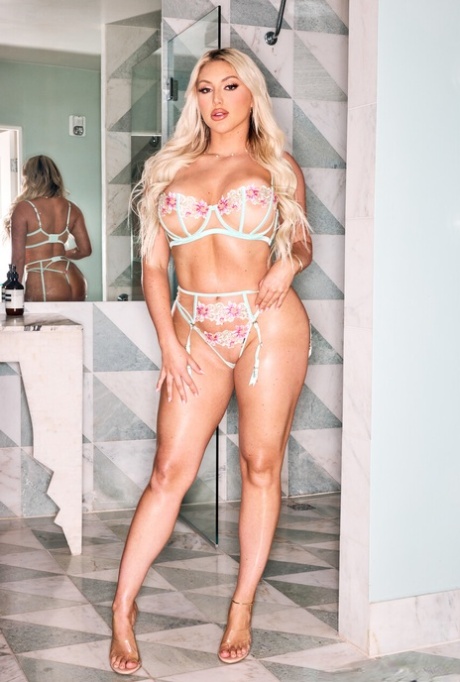 アマチュアBDSM 美しいxxx 写真