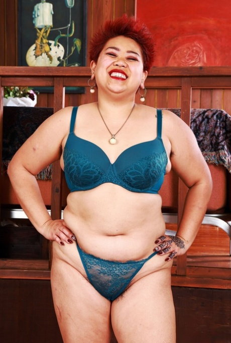 asiática gorda gostosa e sexy imagem