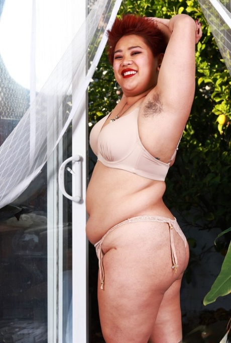 asiática gorda agradável de alta qualidade imagens