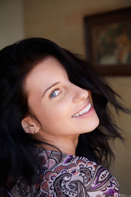 black hair hot sexy pictures