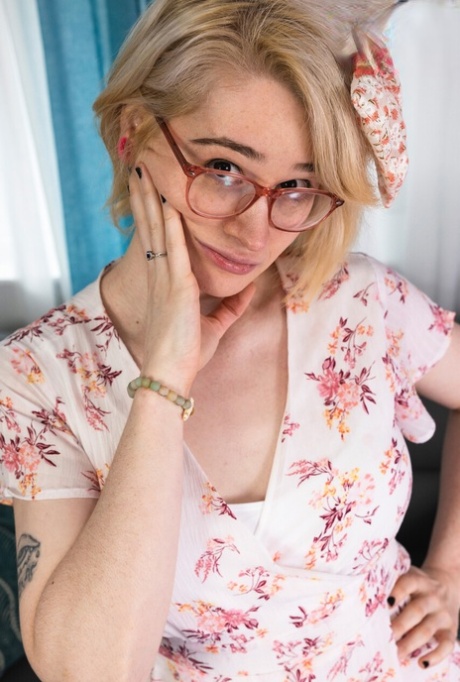 roztomilý transsexuál dospělý archiv