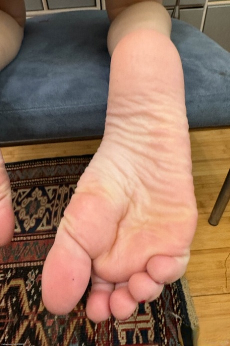 Latina-Füße kostenlose sex bild