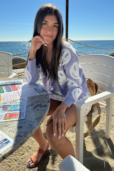 public flashing hot porn image