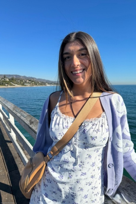 labbra finte caldo hd img