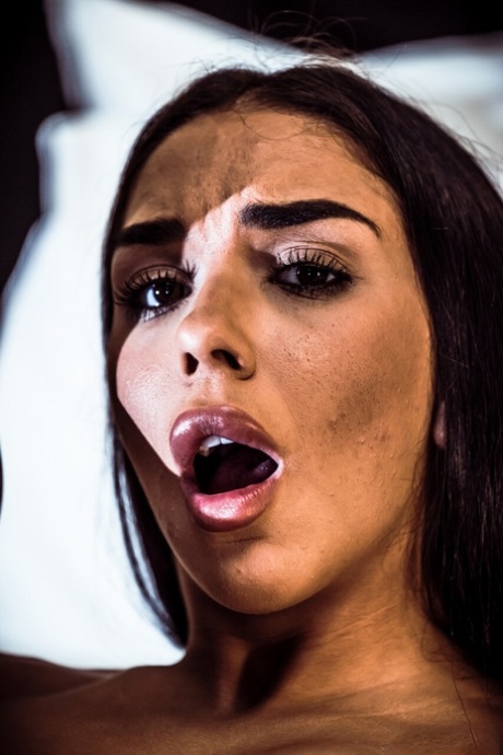 adolescente tcheca porno hd imagens