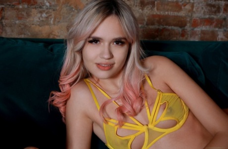 große Blondine nacktheit sex galerien