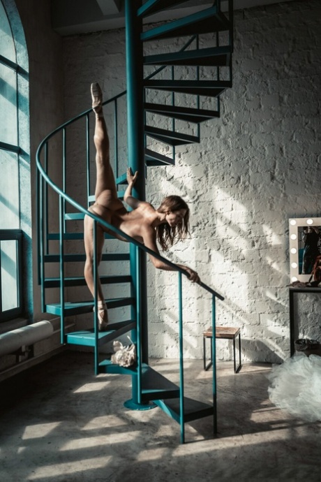 ballerina sexy nude pic