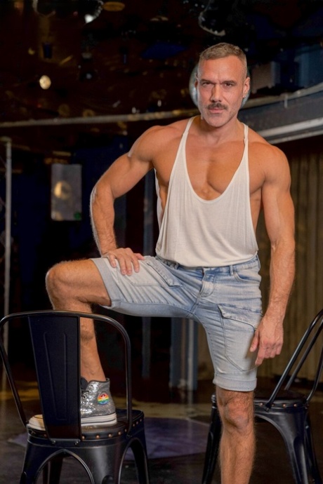 muscle gay sexy nue photo