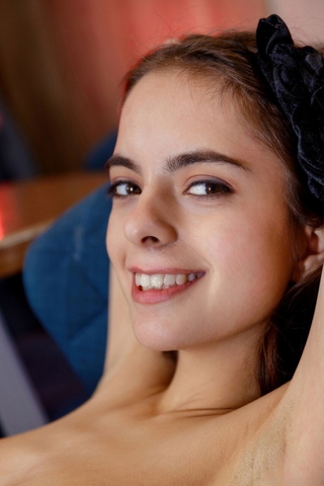 skinny petite teen exclusive pictures