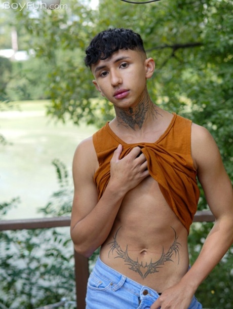 skinny gay beautiful naked photos
