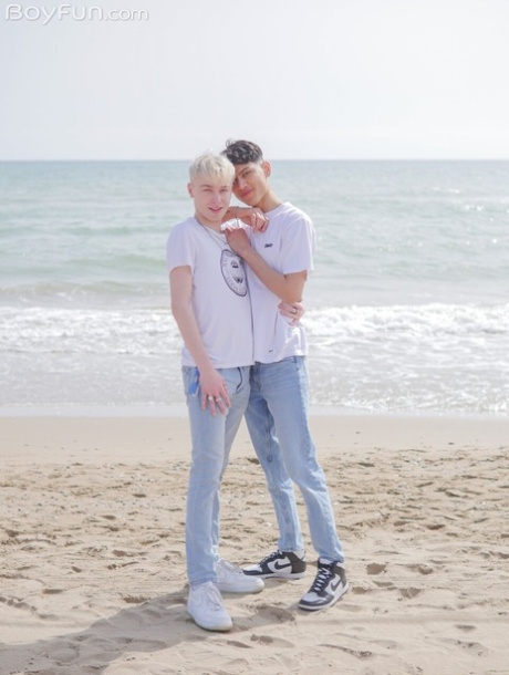 cute gay hd gallery