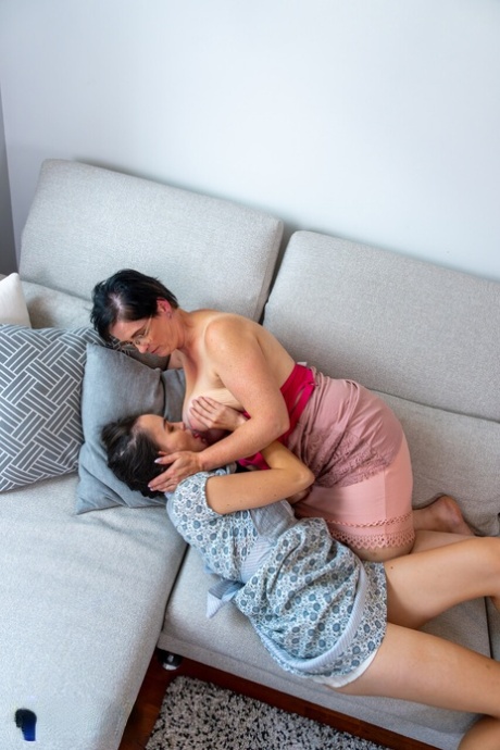 amatérská babička sex xxx obraz