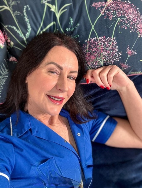 mature nurse erotic image