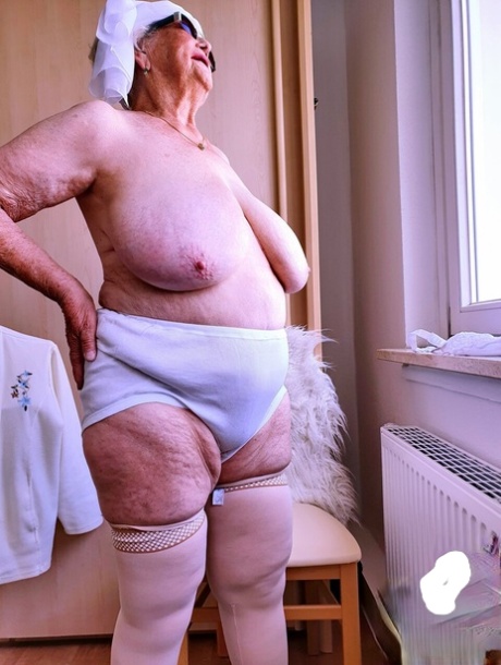 granny big tits top gallery