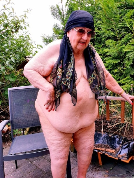 heel oude oma kunst beste archief