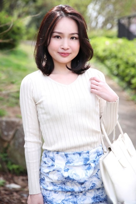 japanese mom naked picture