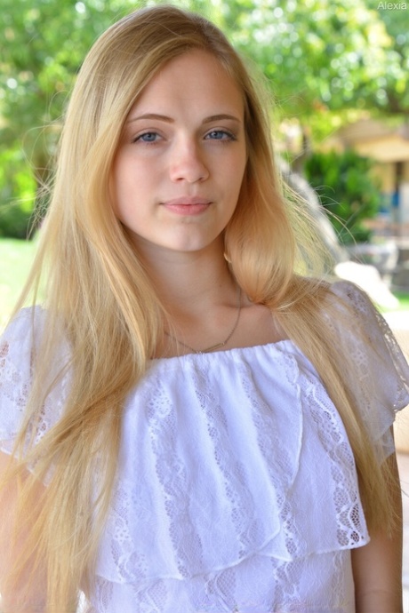 cute babe pornos photos
