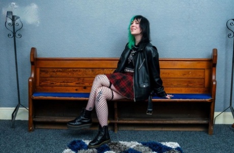 travesti branca xxx coleção
