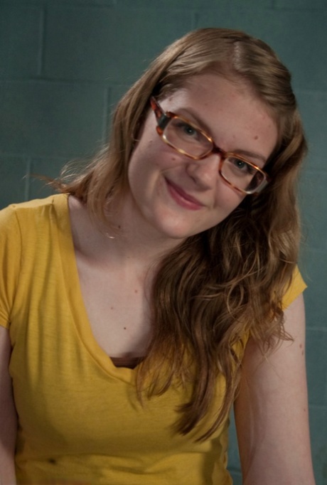 blonde glasses top pics
