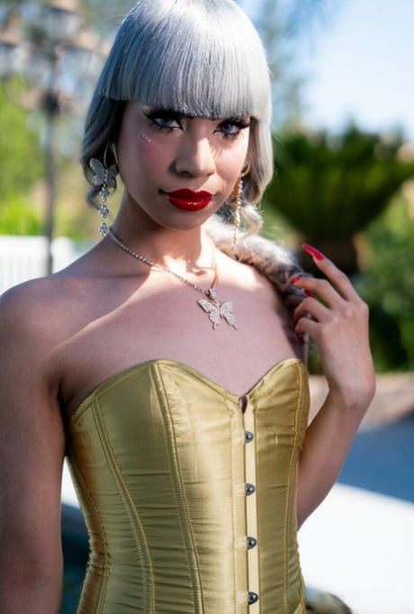 shemale sissy nude image