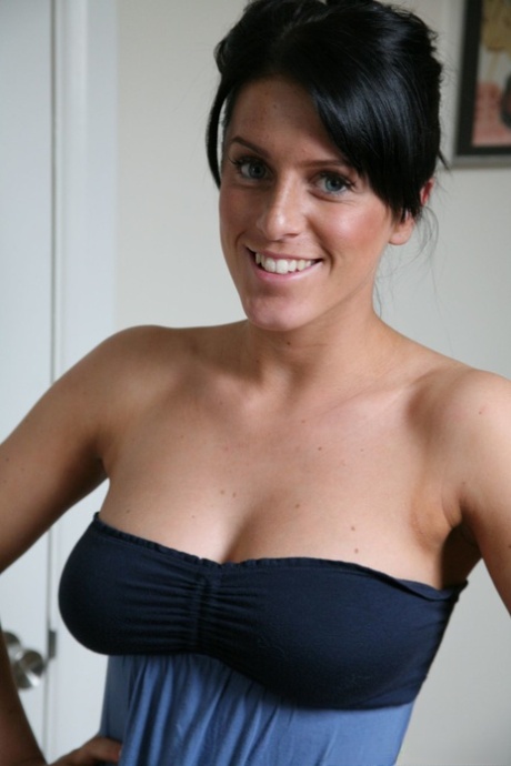 busty short hair porno images