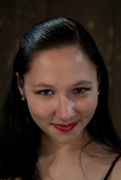 chubby face porn photo