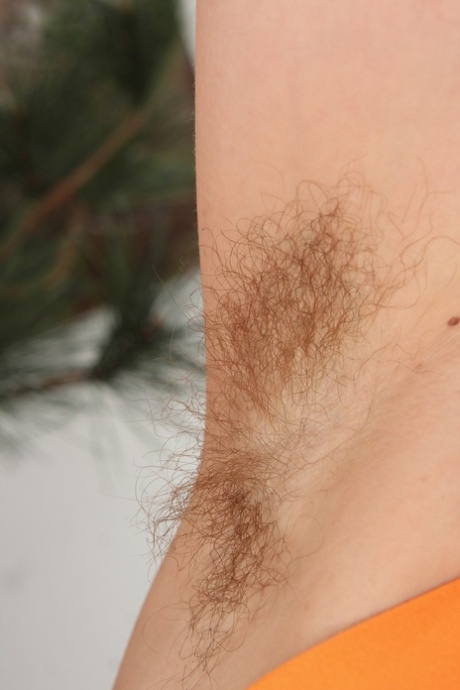 hairy armpits nude pictures