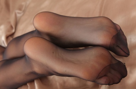 nylon feet sex pics