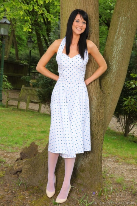 Natalie Thomas model top archive