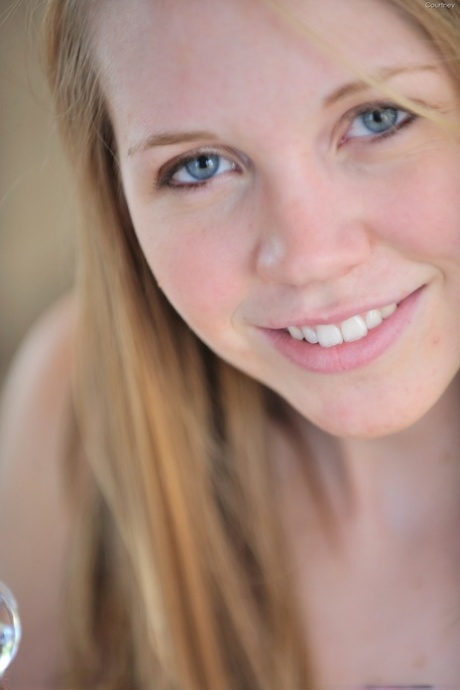 Taylor True star hd picture