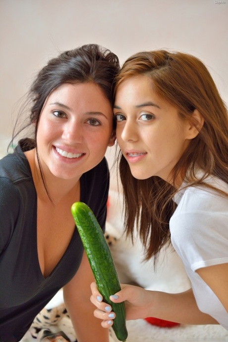 skinny redhead teen free porn galleries